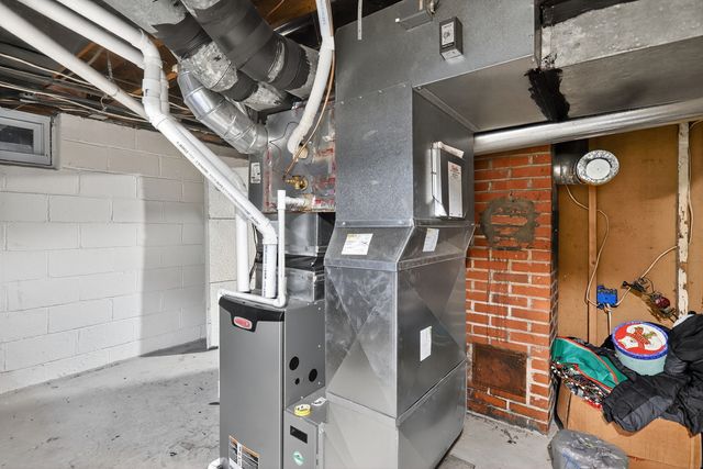 922 S Mill Street, Pontiac, IL 61764