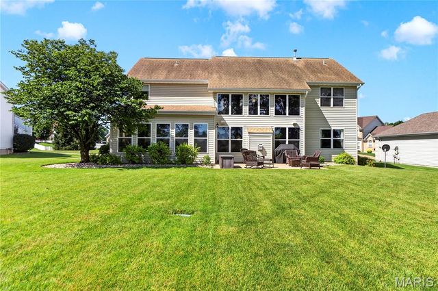 4262 Caballo Crossing Drive, Florissant, MO 63034