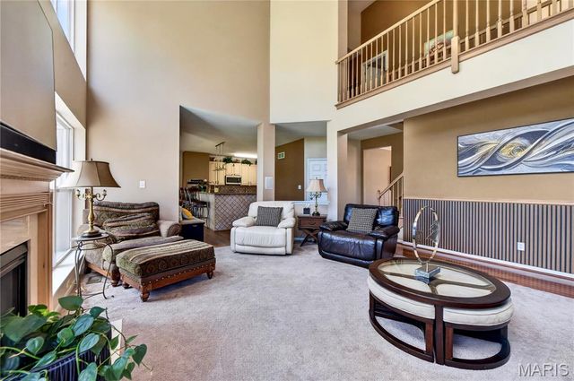 4262 Caballo Crossing Drive, Florissant, MO 63034