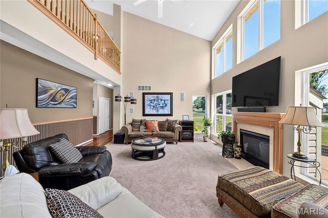 4262 Caballo Crossing Drive, Florissant, MO 63034