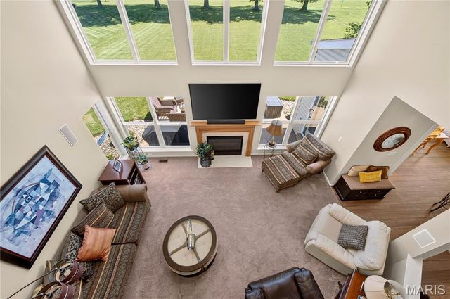 4262 Caballo Crossing Drive, Florissant, MO 63034