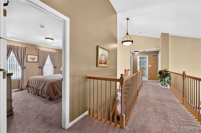 4262 Caballo Crossing Drive, Florissant, MO 63034