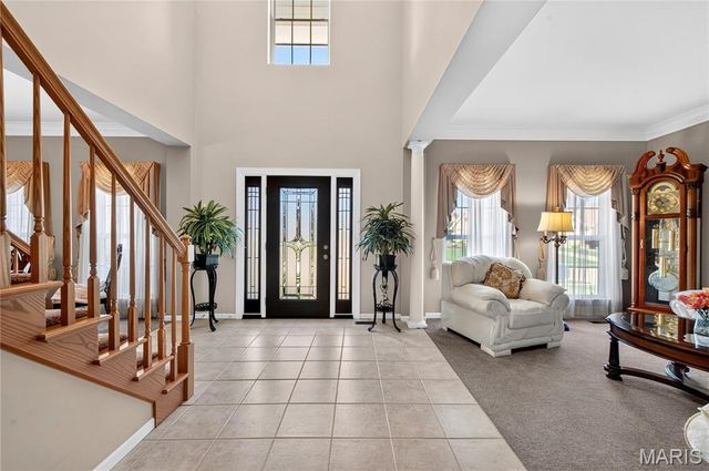 4262 Caballo Crossing Drive, Florissant, MO 63034