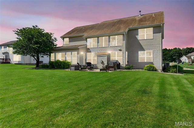 4262 Caballo Crossing Drive, Florissant, MO 63034