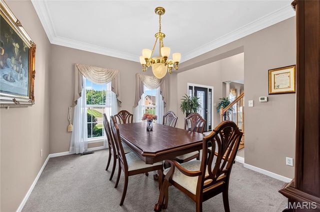 4262 Caballo Crossing Drive, Florissant, MO 63034