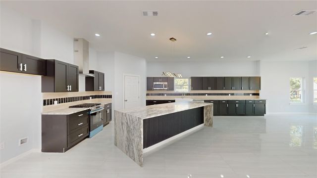 1718 Beaver Creek Circle, Duncanville, TX 75137