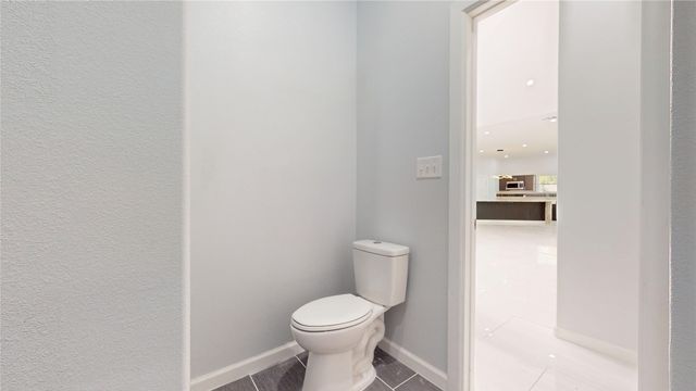 1718 Beaver Creek Circle, Duncanville, TX 75137