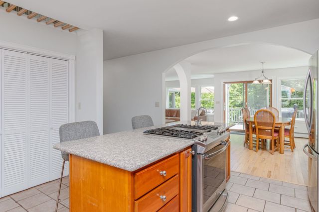 4 Bear Drive, Enfield, NH 03748