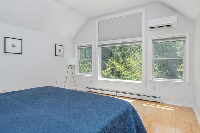 4 Bear Drive, Enfield, NH 03748