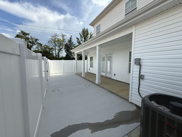 22 Hardwood Rd, Tullahoma, TN 37388