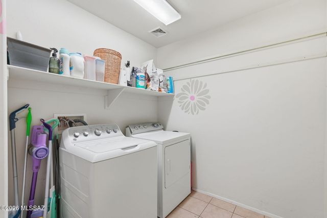 11032 E Gray Mare Trail, Tucson, AZ 85747