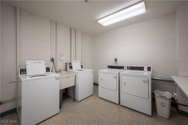 25735 Lorain Road 426, North Olmsted, OH 44070