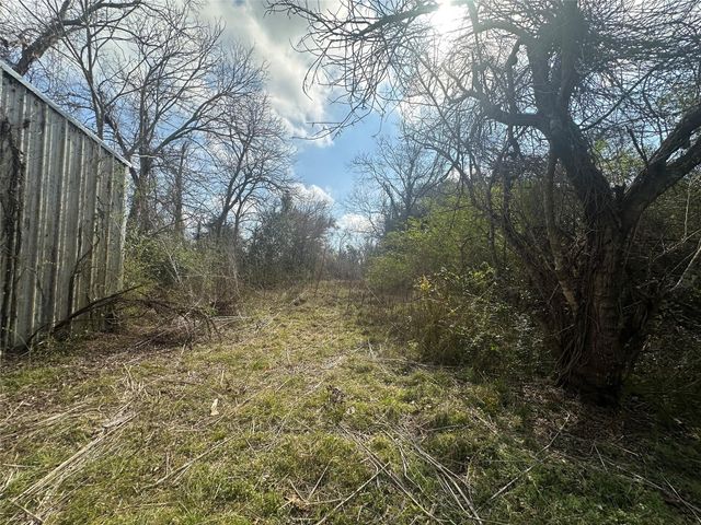 4515 Ike Frank Road, Santa Fe, TX 77517