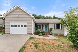 1830 Camden Forest Drive, Winston-salem, NC 27127