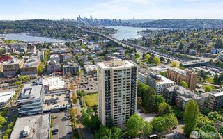 4540 8th Avenue NE #1605, Seattle, WA 98105
