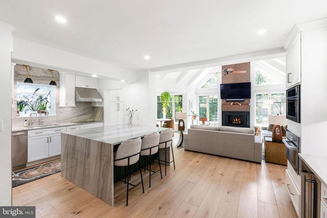 7605 MAPLE AVE, Chevy Chase, MD 20815