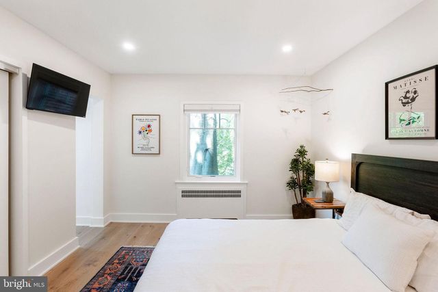 7605 MAPLE AVE, Chevy Chase, MD 20815