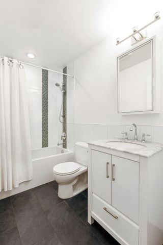 7605 MAPLE AVE, Chevy Chase, MD 20815