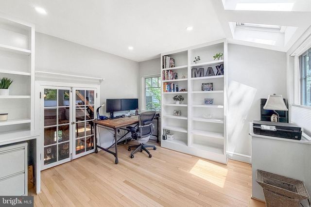 7605 MAPLE AVE, Chevy Chase, MD 20815