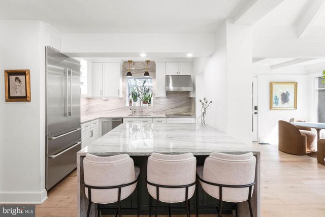 7605 MAPLE AVE, Chevy Chase, MD 20815