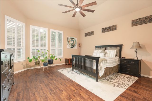 5320 Grovewood Drive, Mckinney, TX 75071