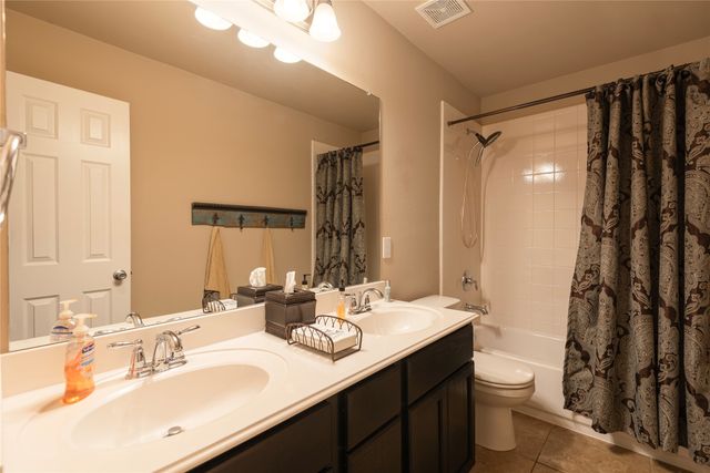 5320 Grovewood Drive, Mckinney, TX 75071