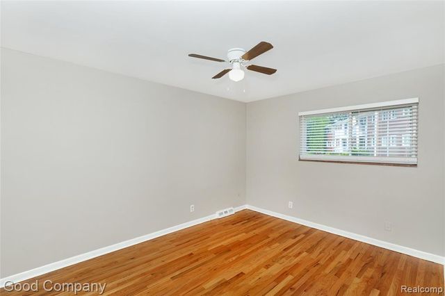 347 N Eton Street 18, Birmingham, MI 48009