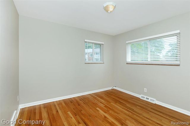 347 N Eton Street 18, Birmingham, MI 48009