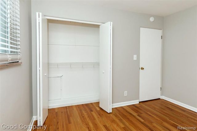 347 N Eton Street 18, Birmingham, MI 48009