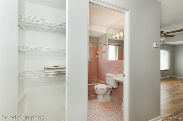 347 N Eton Street 18, Birmingham, MI 48009
