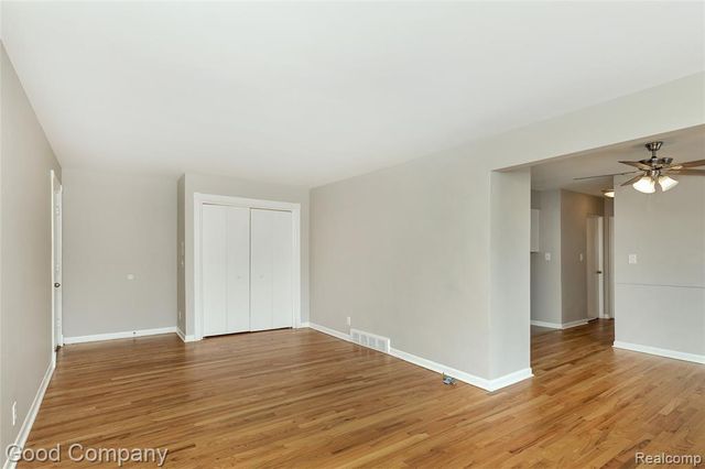 347 N Eton Street 18, Birmingham, MI 48009
