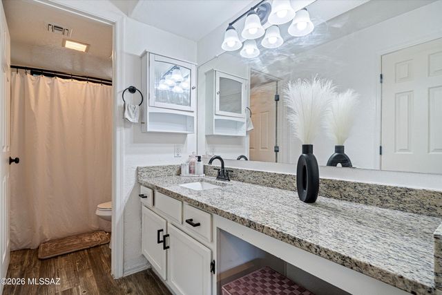 5800 N Kolb Rd Unit 1102, Tucson, AZ 85750