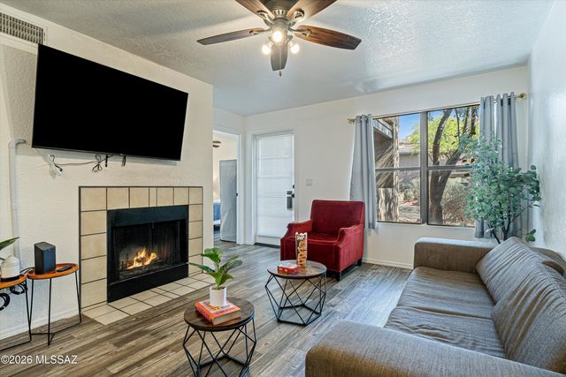 5800 N Kolb Rd Unit 1102, Tucson, AZ 85750