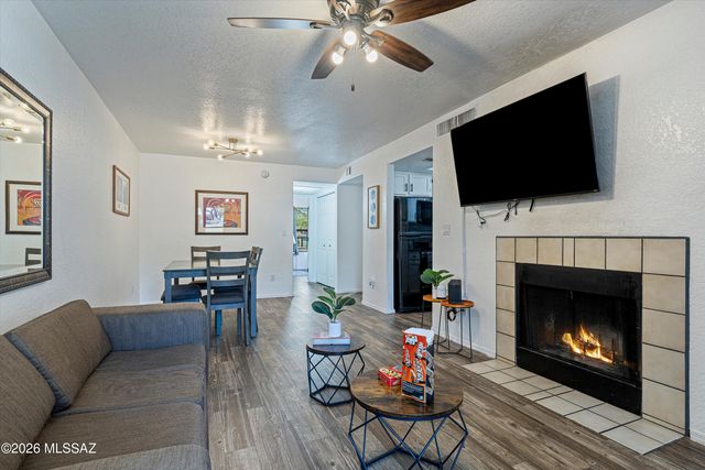 5800 N Kolb Rd Unit 1102, Tucson, AZ 85750
