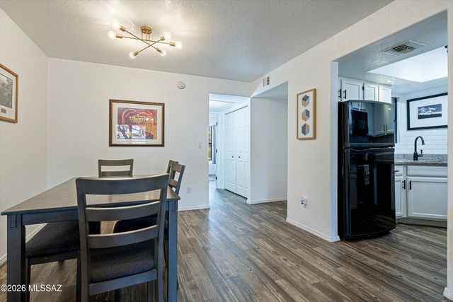 5800 N Kolb Rd Unit 1102, Tucson, AZ 85750