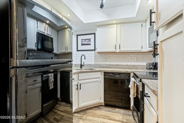 5800 N Kolb Rd Unit 1102, Tucson, AZ 85750