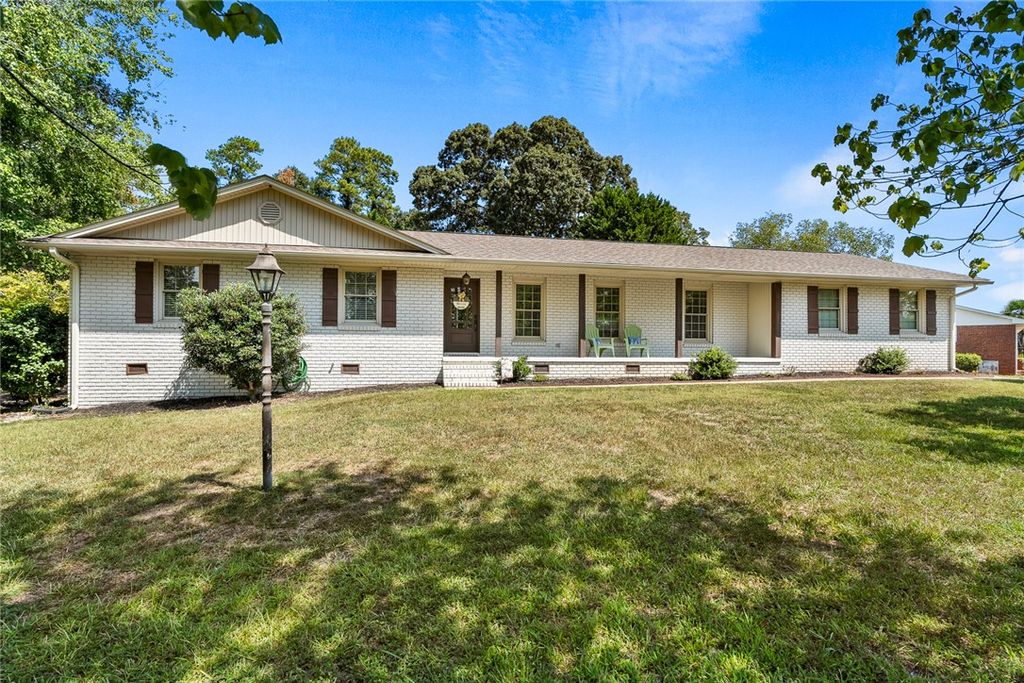 210 Robin Drive, Anderson, SC 29621