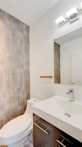 19141 NW 12th St, Pembroke Pines, FL 33029