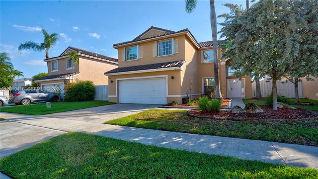 19141 NW 12th St, Pembroke Pines, FL 33029