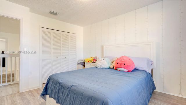 19141 NW 12th St, Pembroke Pines, FL 33029