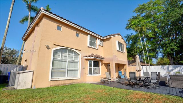 19141 NW 12th St, Pembroke Pines, FL 33029