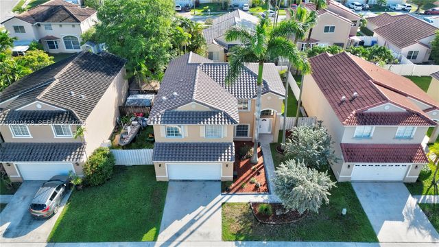 19141 NW 12th St, Pembroke Pines, FL 33029