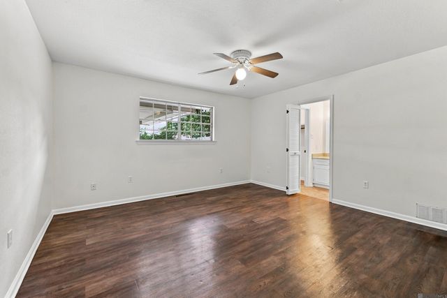 1720 Rue Crozat, Baton Rouge, LA 70810