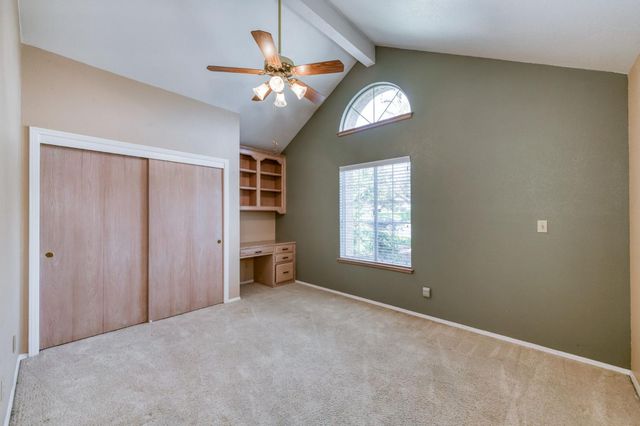 1453 E Decatur Avenue, Fresno, CA 93720