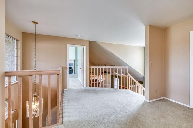 1453 E Decatur Avenue, Fresno, CA 93720