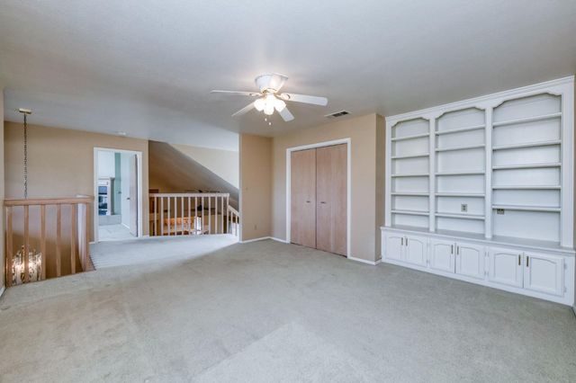 1453 E Decatur Avenue, Fresno, CA 93720