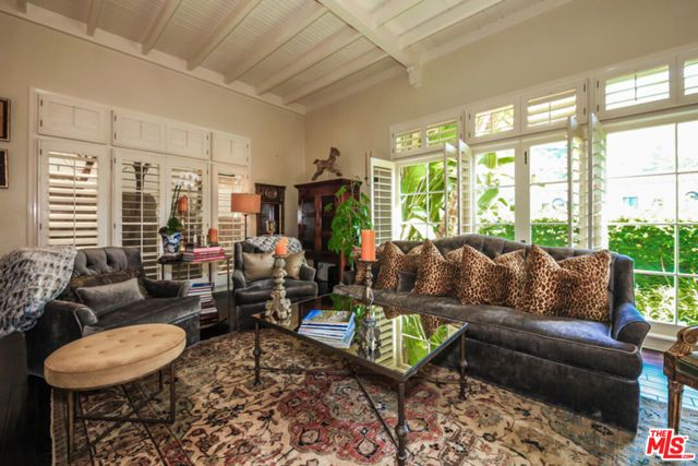 1367 N BEVERLY Drive, Beverly Hills, CA 90210
