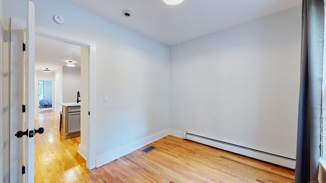 86 Edwards Street 1, New Haven, CT 06511