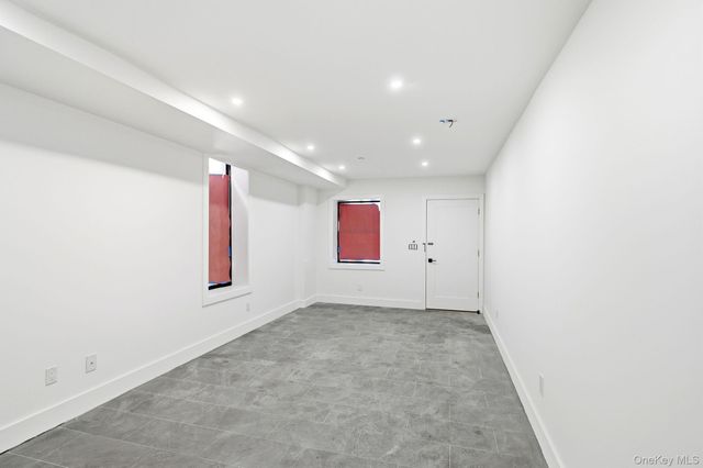 2152 Muliner Avenue, Bronx, NY 10462