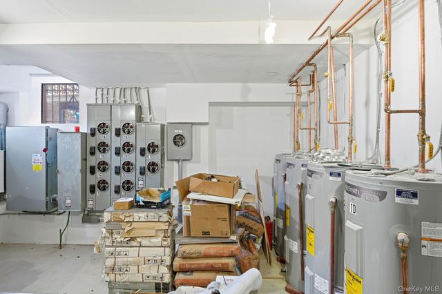 2152 Muliner Avenue, Bronx, NY 10462